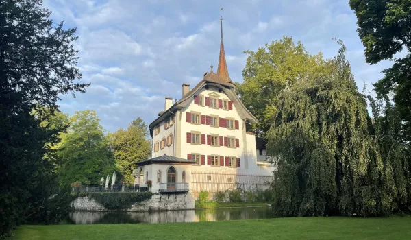 6_Landshut_Das Wasserschloss.jpg