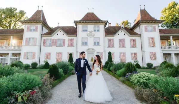 Hochzeit-Schloss-Waldegg-Erdbeerkunst-Hochzeitsfotograf-Sabine-Stella 2.jpg