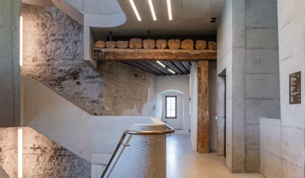 Treppenhaus_Schloss Rapperswil ©Stellwerkost GmbH